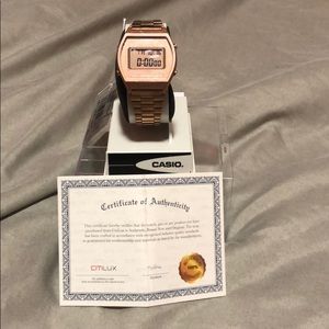 NWT Women’s Vintage Casio Watch